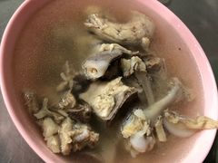 鸡汤-红大哥水门鸡饭(總店)