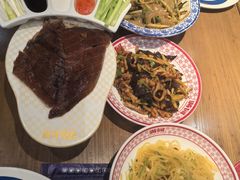 -满园烤鸭·春饼(太原街万达店)