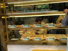 面包甜点陈列柜-袁记云饺(西安路店)