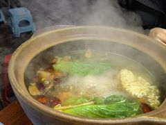 -威邵鸡煲(西华路总店)