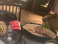 -捞王锅物料理(上海世茂广场店)