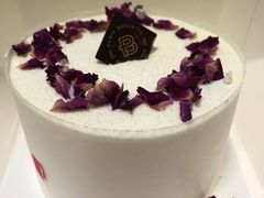 荔枝玫瑰蛋糕-巴黎贝甜(龙之梦购物中心虹口店)