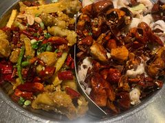 -小鱼小牛·鱼牛干锅·脆鱼火锅(世欧广场店)