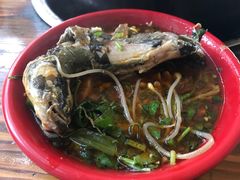 -金海椒罐罐鲢鱼(东方桂苑店)