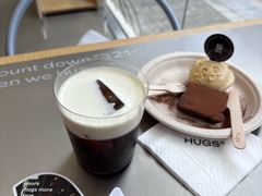 -HUGS coffee(东区店)
