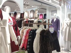 -广州白马服装市场