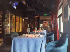 -弦月窗LUNETTE BY AMANDA(复兴路店)