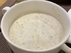 蘑菇汤-LUCCA卢卡西班牙海鲜饭(远洋广场店)
