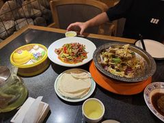 -鲁菜根·泰安菜(万达店)