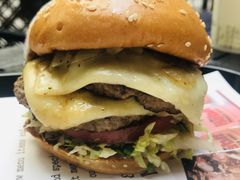 -The Habit Burger Grill 哈比特汉堡(爱琴海店)
