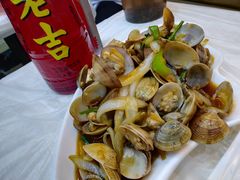 -覃记海鲜美食餐厅