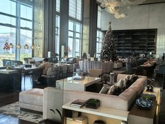 -深圳国际会展中心希尔顿酒店(前海华发冰雪世界店)