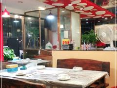 大堂-忆口香龙虾(长沙直营二店)