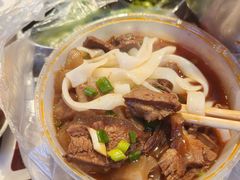 -万松园美食街