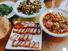 -邹胖哥好好吃餐馆(荔波美食街店)
