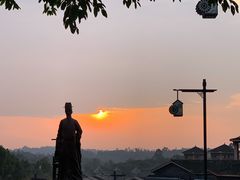 -邱羊子烤全羊羊肉馆(中优·观澜店)