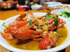 -琥珀老六龙虾(四里河店)