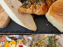 -Mark&Mars Restaurant