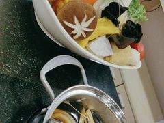 -呷哺呷哺(世贸.工三店)