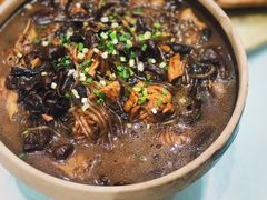 家鸡炖榛蘑粉-可达酒店