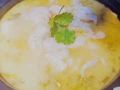 -九锅一堂酸菜鱼(学府凯德店)