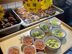 -喜悦小串丹东小黄牛海鲜烧烤大排档(民主广场店)