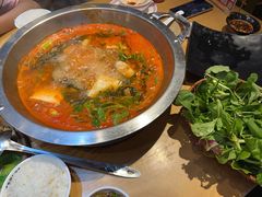 -老凯俚酸汤鱼(多彩城店)