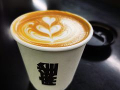 热拿铁-麻雀咖啡SPARROW COFFEE(十全街店)