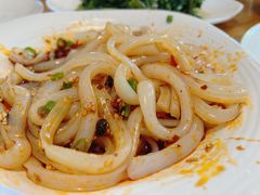 -兔行天下-鸿鹤鲜锅兔(中海国际店)