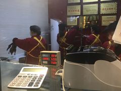 -王浩儿纪六孃甜皮鸭(乐山总店)