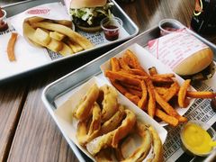 -FATBURGER 特富客汉堡(外交公寓店)
