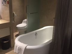 -天艺东环酒店(海口高铁东站龙湖天街店)