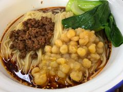 -东三里屯豌杂面