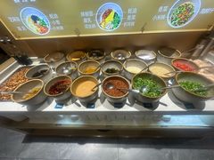 -一朵菌·野生菌探索家火锅(南亚店)