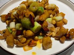 宫爆鸡丁-雲蜀龙阁·金牌水煮鱼(方庄店)