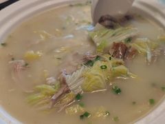 -粤尚腾香居中餐厅(首都机场希尔顿店)