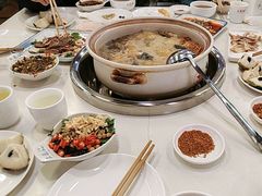 -土连锅·现熬养生汤锅(梁家巷店)
