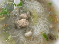 -建国蚵煎蚵面