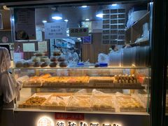 面包甜点陈列柜-纯坊佳哥手作(江汉路店)
