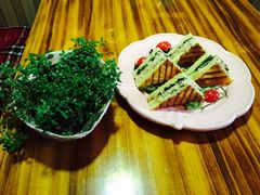 金枪鱼三明治-Rabbit Cafe私房西餐甜点咖啡(栖霞路店)