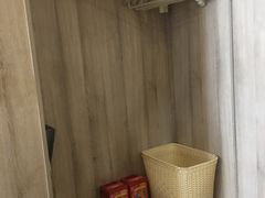 -西安大雁塔科技大学地铁站亚朵酒店