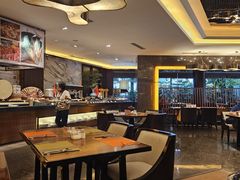 -岷山饭店-芝芝自助餐厅