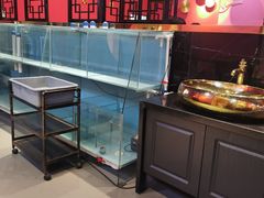 -虾弄弄海派小龙虾·牛羊蝎子火锅