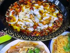 -金三可市井水煮鱼(金碧园店)