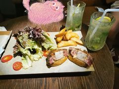 -The Cheebat 锌吧·Bistro(体育西店)