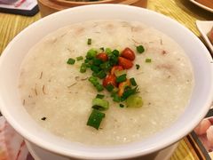 怀旧艇仔粥-添好运点心专门店(百老汇店)