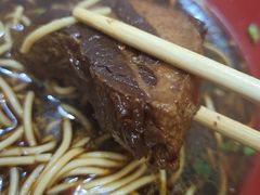 -小龙大肉面馆
