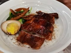 -正東记港味烧腊餐室(天鹅湖银泰城店)