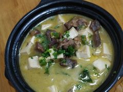-篱笆院东北饺子王(欧阳路店)