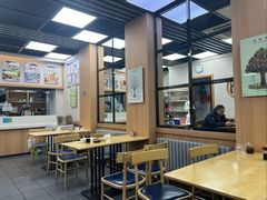 大堂-筋饼豆腐脑一绝